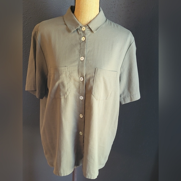 Geiger Collections Army Green Linen Short Sleeve Linen Blouse Size 42 (Size 12) - Picture 1 of 9